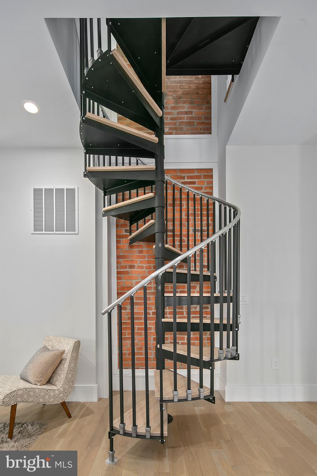 1600 13th Street Northwest, Unit A Washington, DC 20009 - Photo 24 of 44