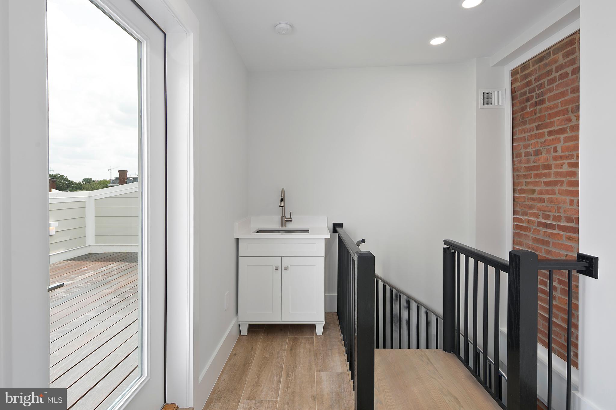 1600 13th Street Northwest, Unit A Washington, DC 20009 - Photo 32 of 44