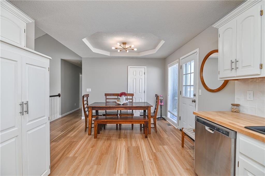 8006 South Church Road Pleasant Valley, MO 64068 - Photo 13 of 34