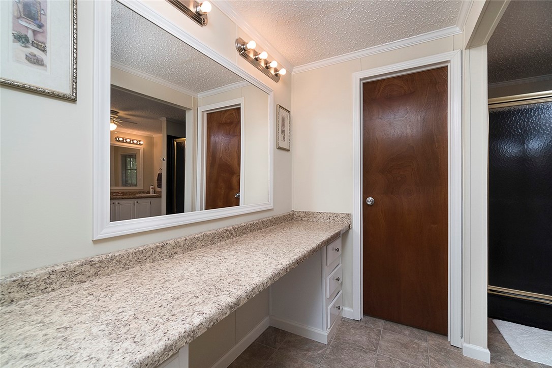 209 Clearwater Shores Road Fair Play, SC 29643 - Photo 17 of 33 Gallery Image 17