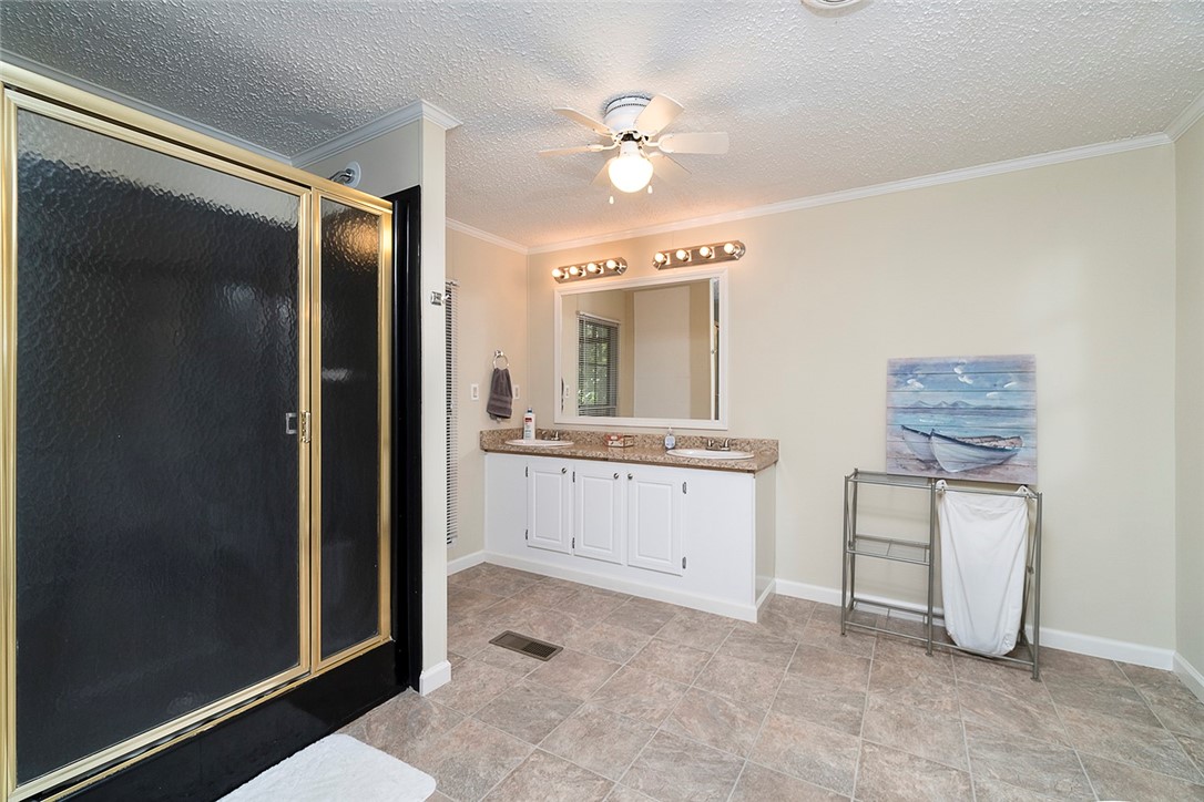 209 Clearwater Shores Road Fair Play, SC 29643 - Photo 18 of 33 Gallery Image 18