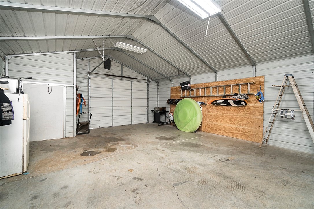 209 Clearwater Shores Road Fair Play, SC 29643 - Photo 29 of 33 Gallery Image 29