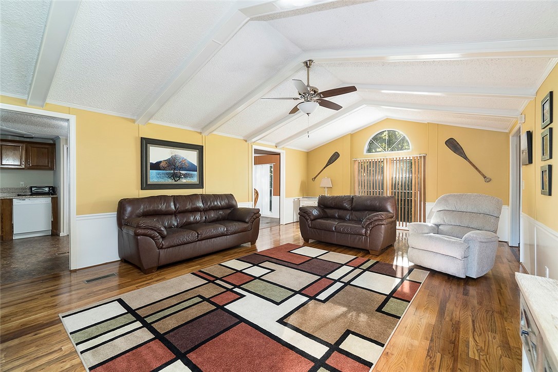 209 Clearwater Shores Road Fair Play, SC 29643 - Photo 8 of 33 Gallery Image 8