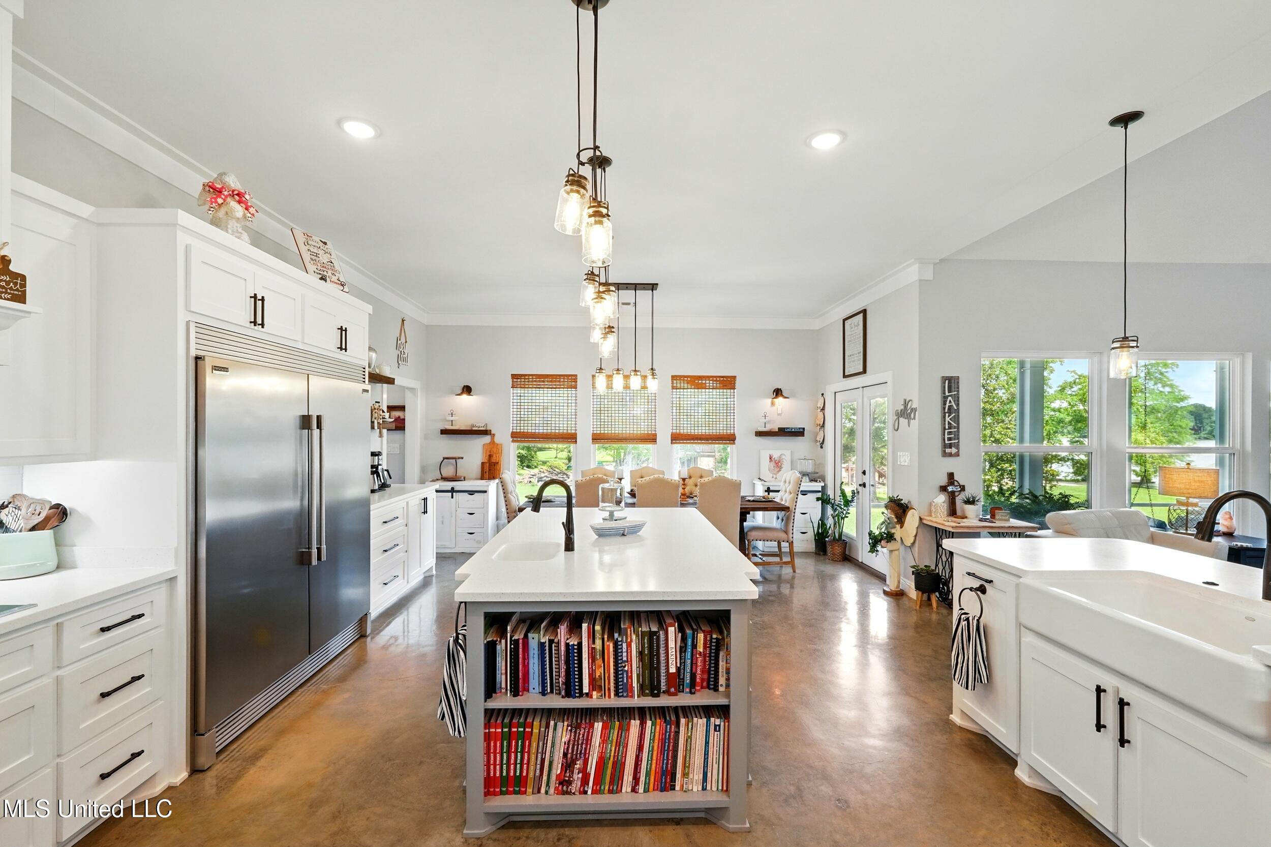 62 Treasure Point Carriere, MS 39426 - Photo 12 of 57 9_kitchen 4