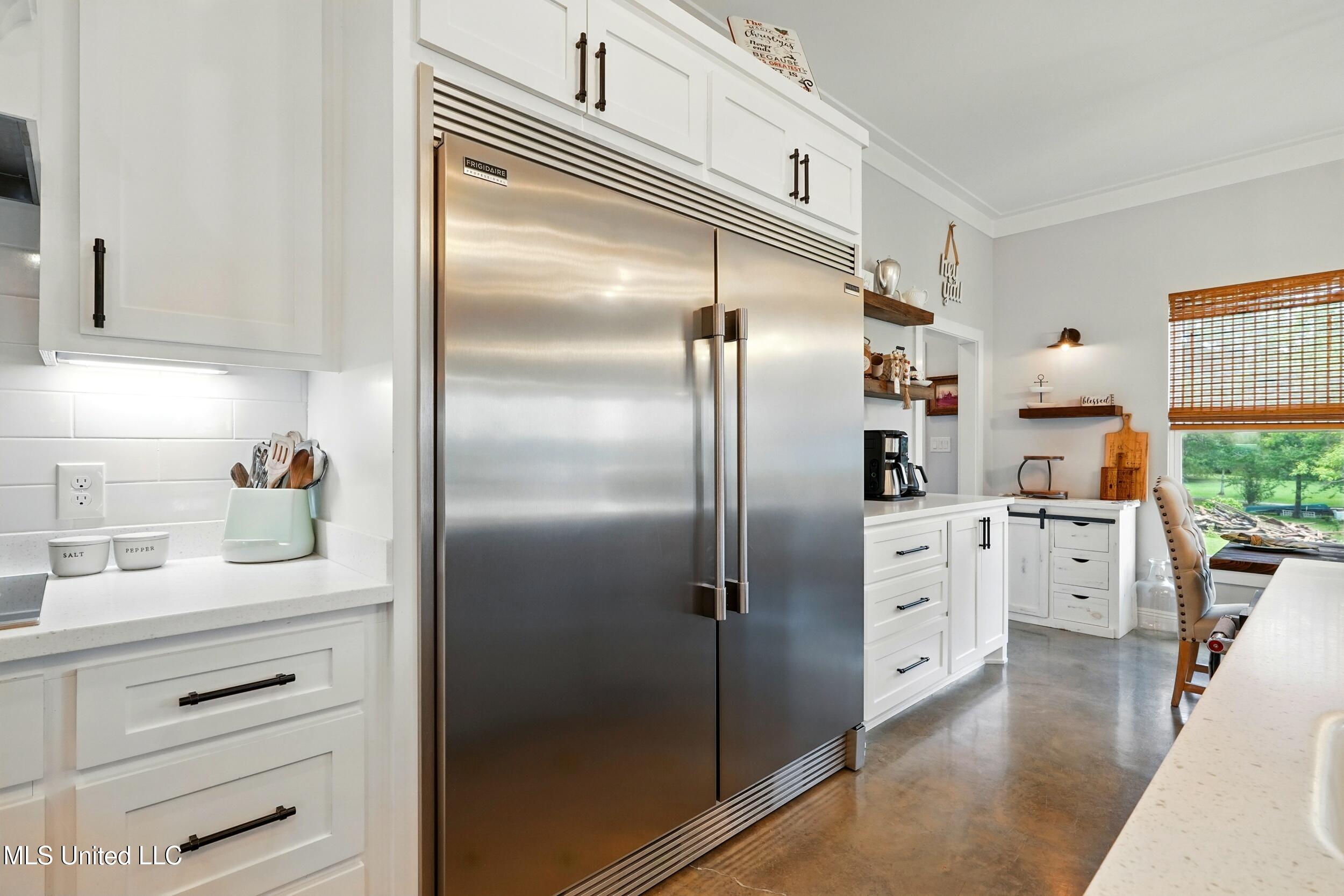 62 Treasure Point Carriere, MS 39426 - Photo 20 of 57 16_double fridge