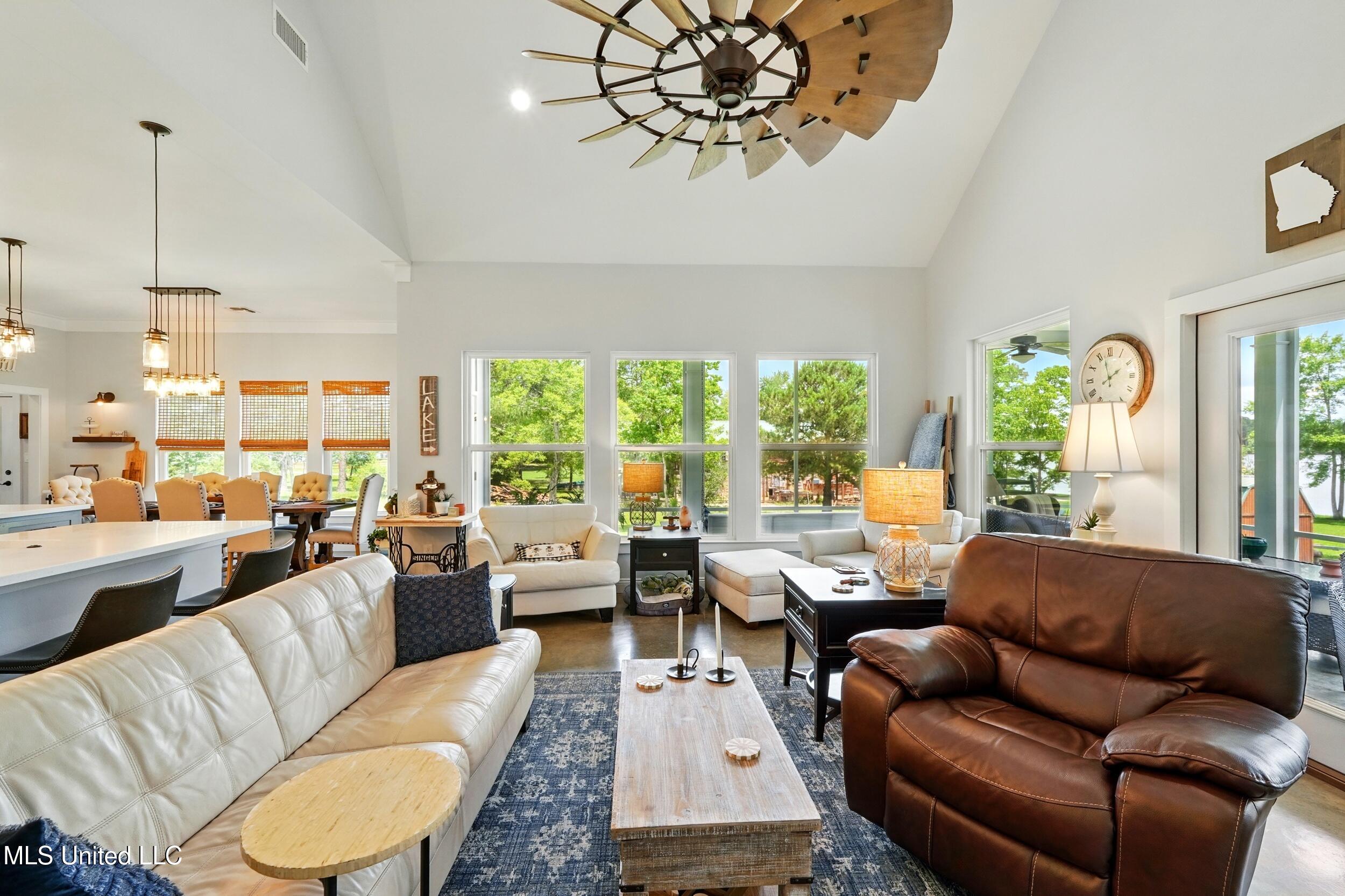 62 Treasure Point Carriere, MS 39426 - Photo 25 of 57 22_living 2