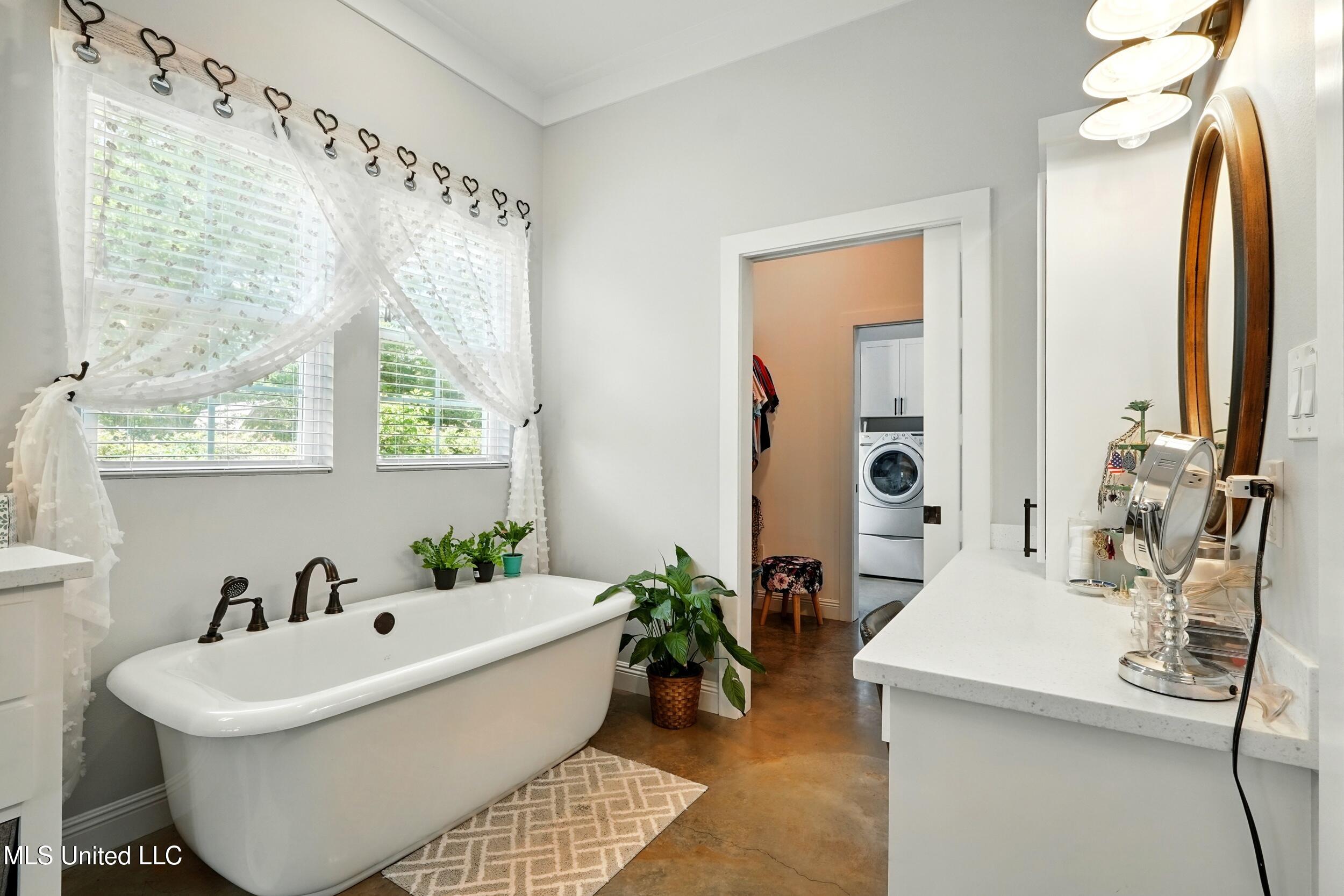 62 Treasure Point Carriere, MS 39426 - Photo 29 of 57 26_master bath 2