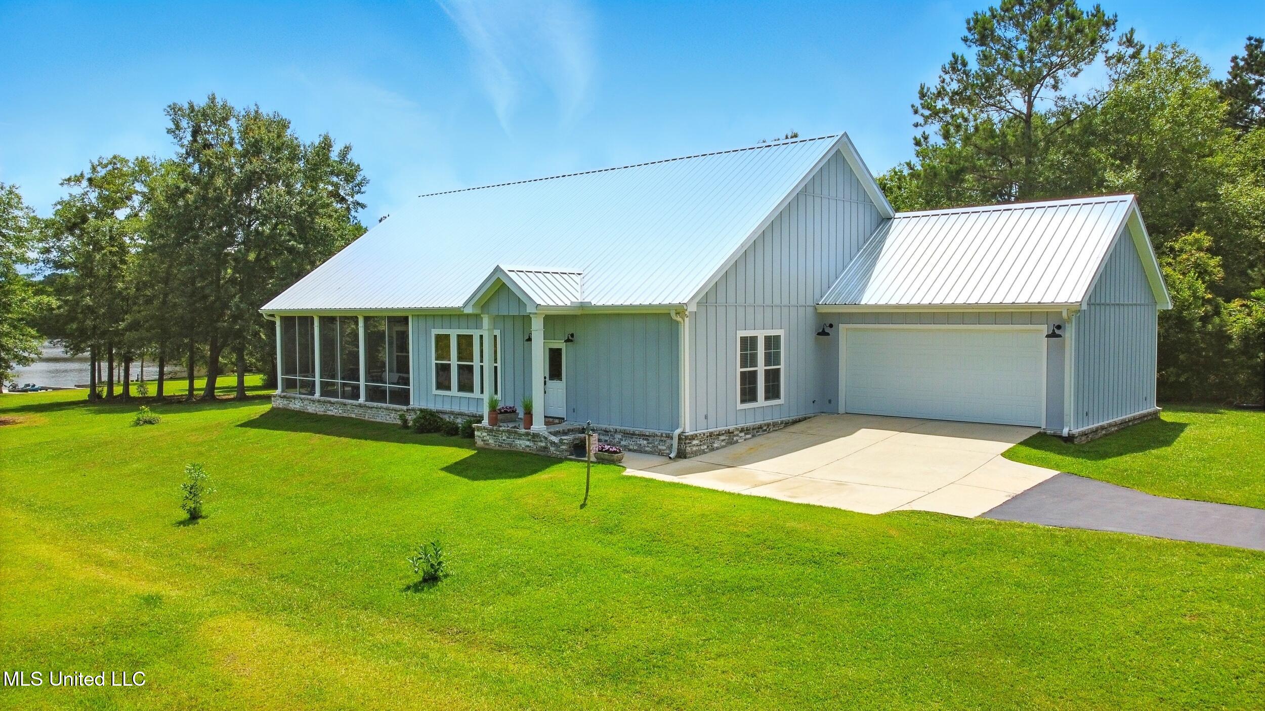 62 Treasure Point Carriere, MS 39426 - Photo 4 of 57 4_front right