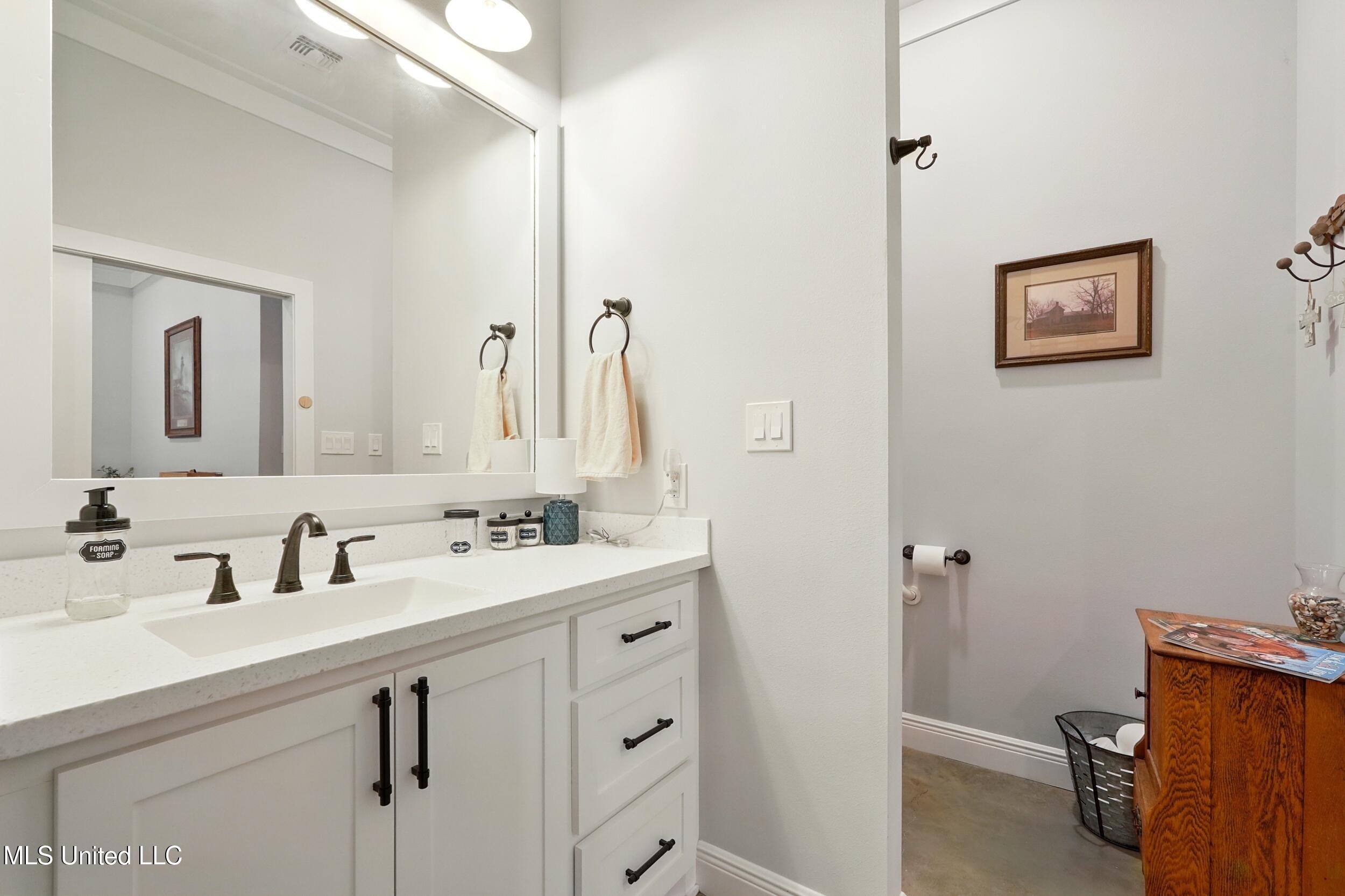 62 Treasure Point Carriere, MS 39426 - Photo 43 of 57 40_house bath 2-2