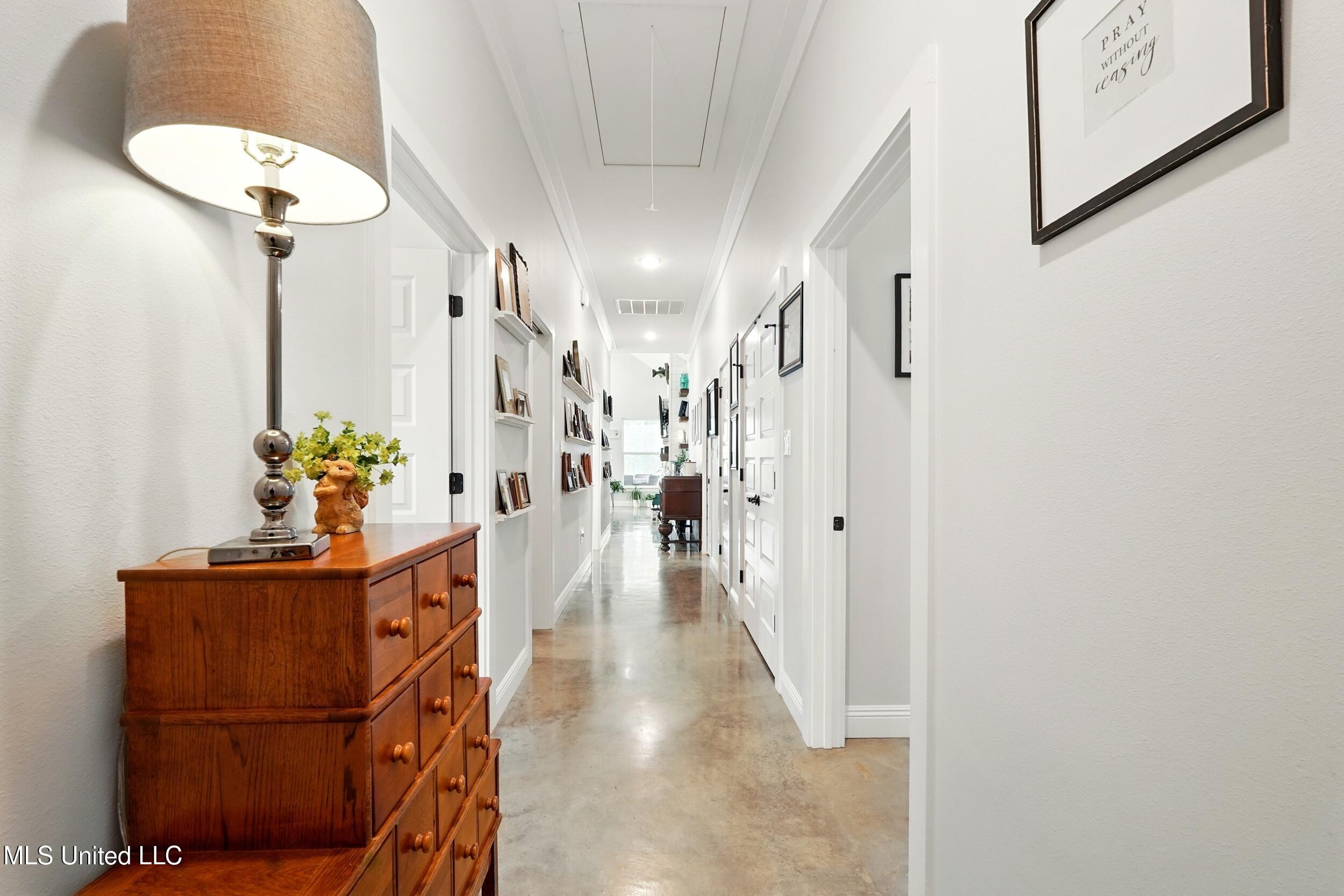 62 Treasure Point Carriere, MS 39426 - Photo 44 of 57 41_hall