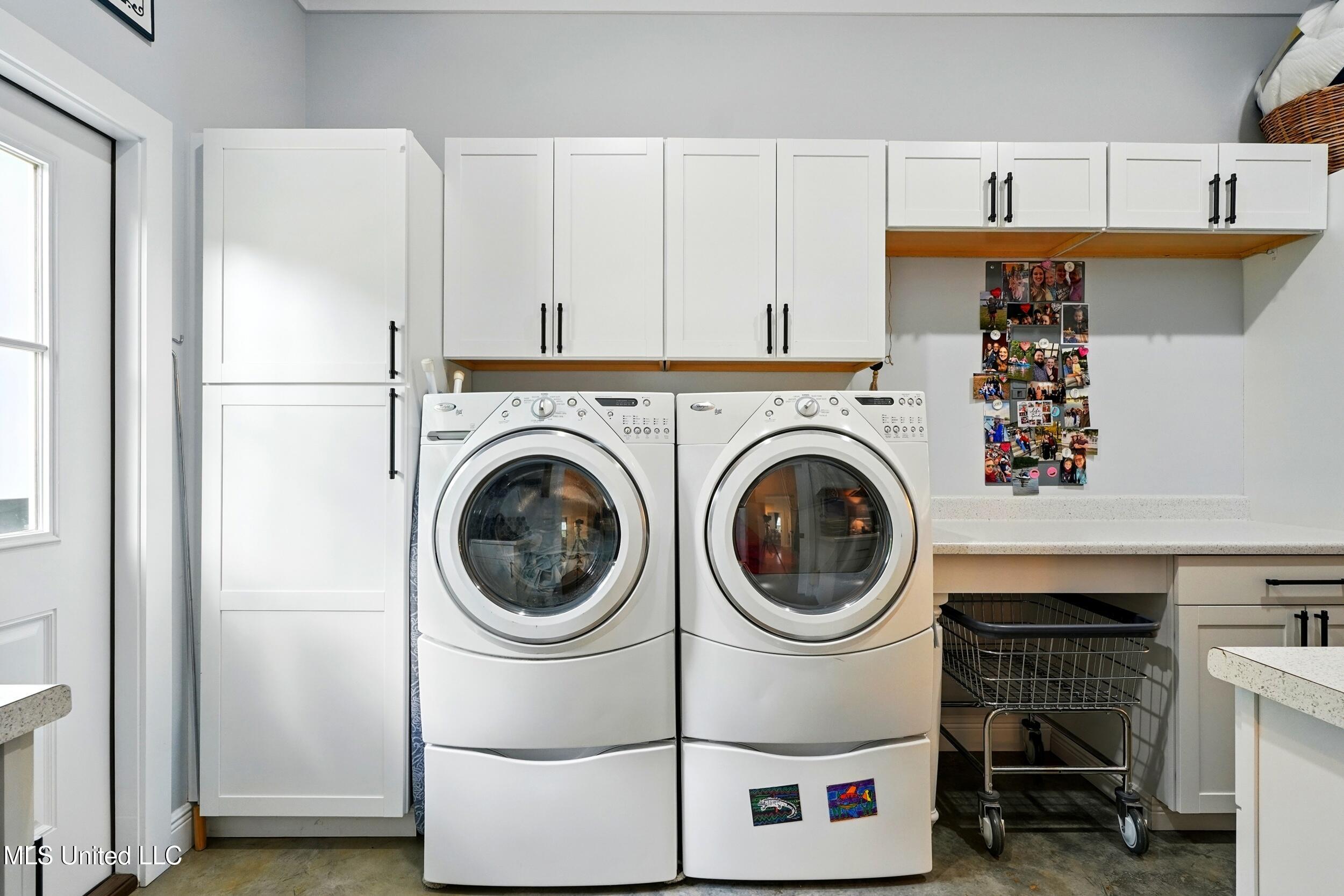 62 Treasure Point Carriere, MS 39426 - Photo 45 of 57 42_laundry