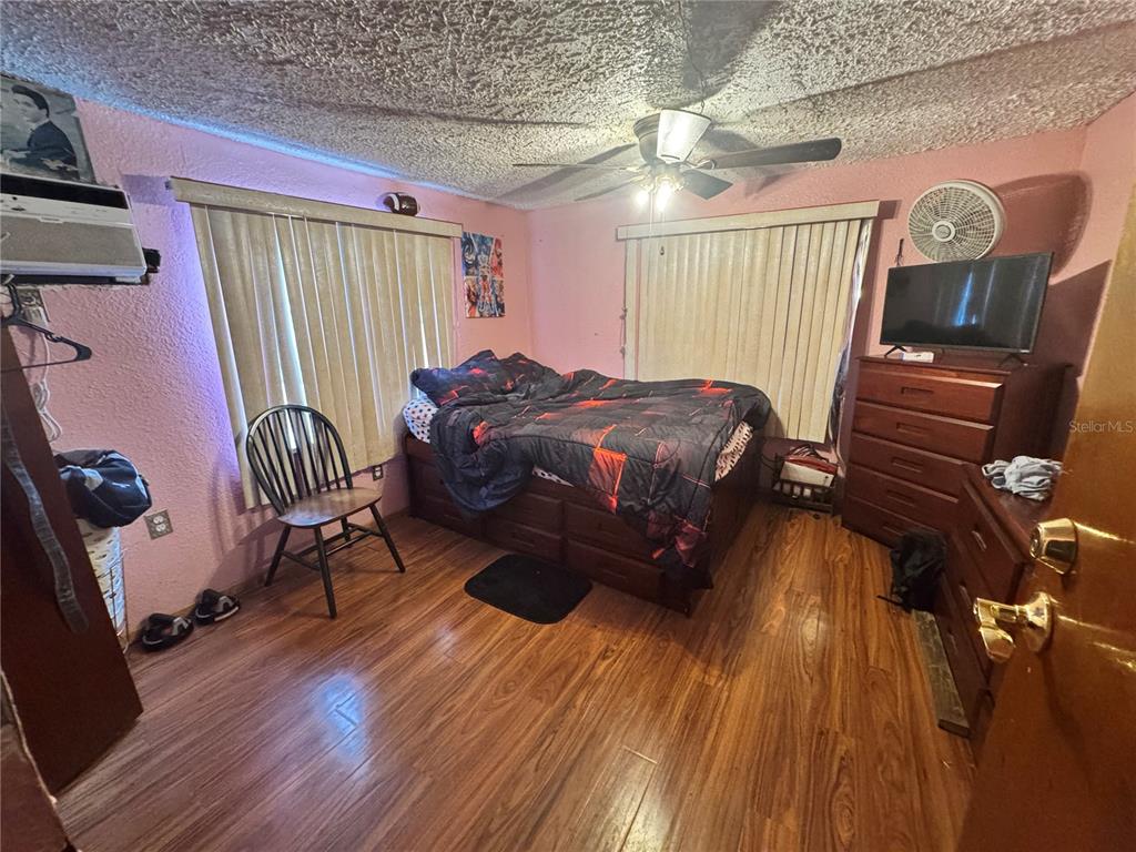 17528 Coyote Road Hudson, FL 34667 - Photo 13 of 60