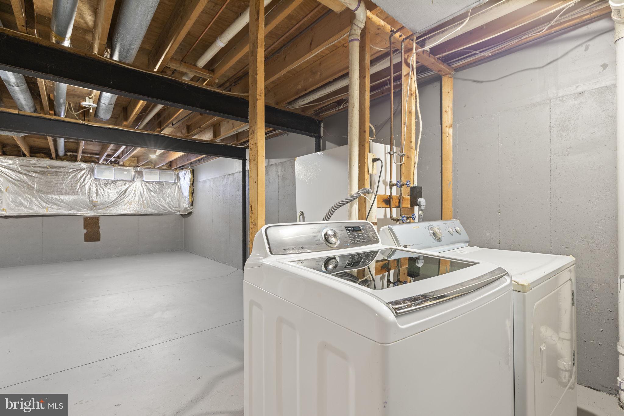 126 Gentlebrook Road Owings Mills, MD 21117 - Photo 25 of 30 a kitchen that has a sink and a stove