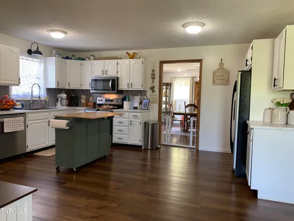 $349,900 | 1400 Rheatown Road, Chuckey, TN 37641