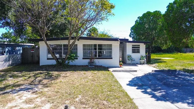 $350,000 | 1818 Hacienda Way, Holiday, FL 34690