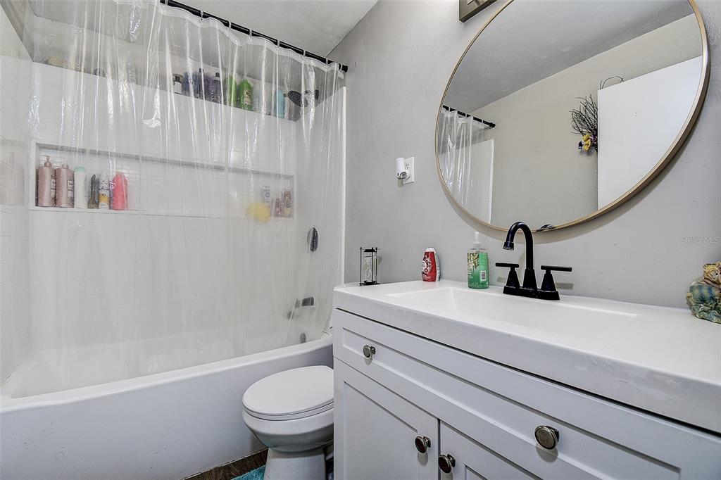 1818 Hacienda Way Holiday, FL 34690 - Photo 14 of 60