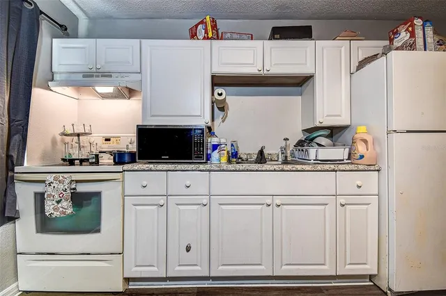 $350,000 | 1818 Hacienda Way, Holiday, FL 34690