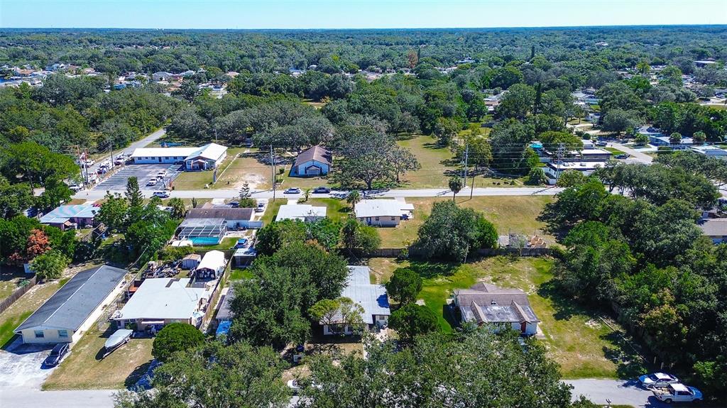 1818 Hacienda Way Holiday, FL 34690 - Photo 42 of 60