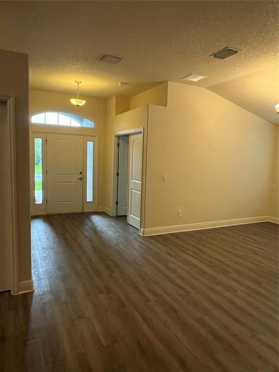 15 Diamond Ridge Way Ocala, FL 34472 - Photo 4 of 28 Gallery Image 4