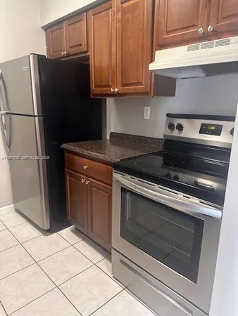 $1,800 | 1851 Northwest 96th Terrace, Unit 6F, Pembroke Pines, FL 33024