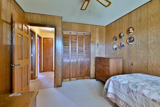 $429,000 | 1105 Fern Drive, Mount Prospect, IL 60056