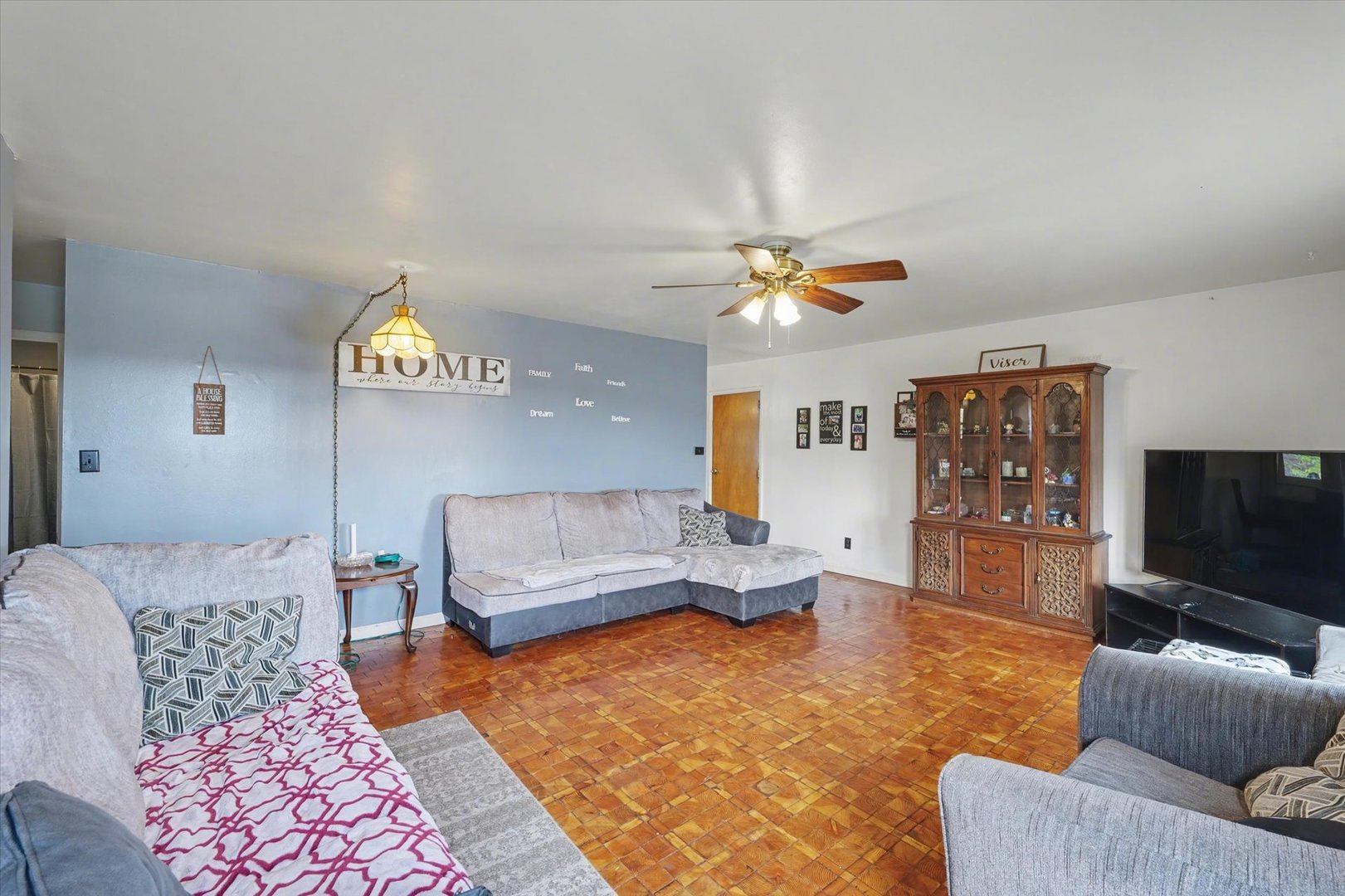 1208 South Duncan Road Champaign, IL 61821 - Photo 4 of 36