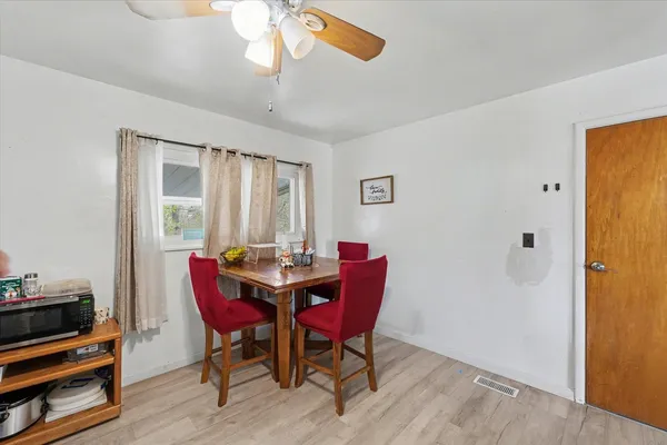 $179,900 | 1208 South Duncan Road, Champaign, IL 61821