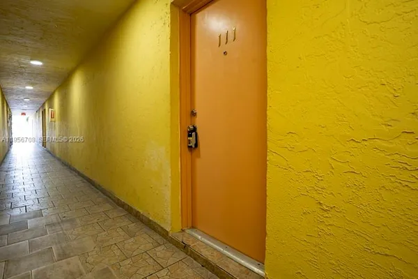 $1,650 | 606 West 81st Street, Unit 111, Hialeah, FL 33014