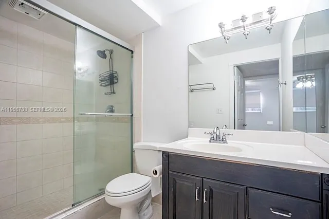 $1,650 | 606 West 81st Street, Unit 111, Hialeah, FL 33014