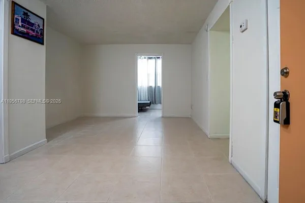 $1,650 | 606 West 81st Street, Unit 111, Hialeah, FL 33014