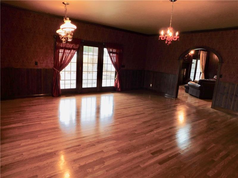 33 Carrier Road Transfer, PA 16154 - Photo 13 of 24