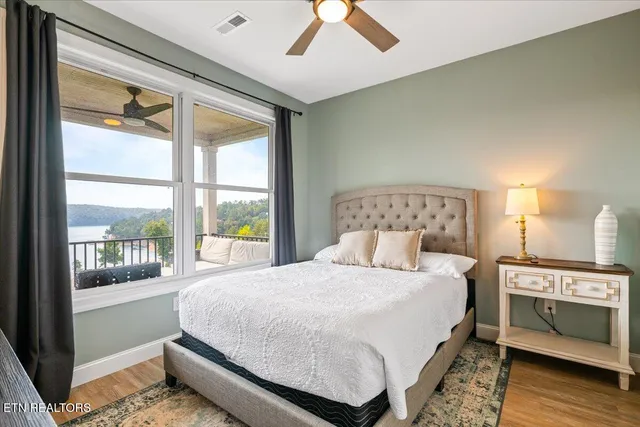 $345,000 | 118 East Hbr Vw Lane, Unit A, La Follette, TN 37766