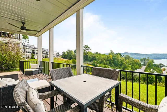 $345,000 | 118 East Hbr Vw Lane, Unit A, La Follette, TN 37766