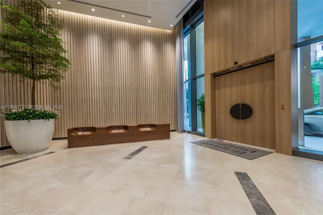 $4,200 | 55 Southwest 9th Street, Unit 1010, Miami, FL 33130