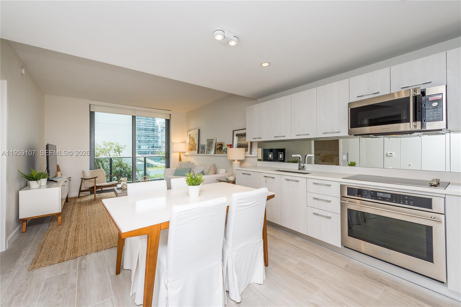 55 Southwest 9th Street, Unit 1010 Miami, FL 33130 - Photo 7 of 26