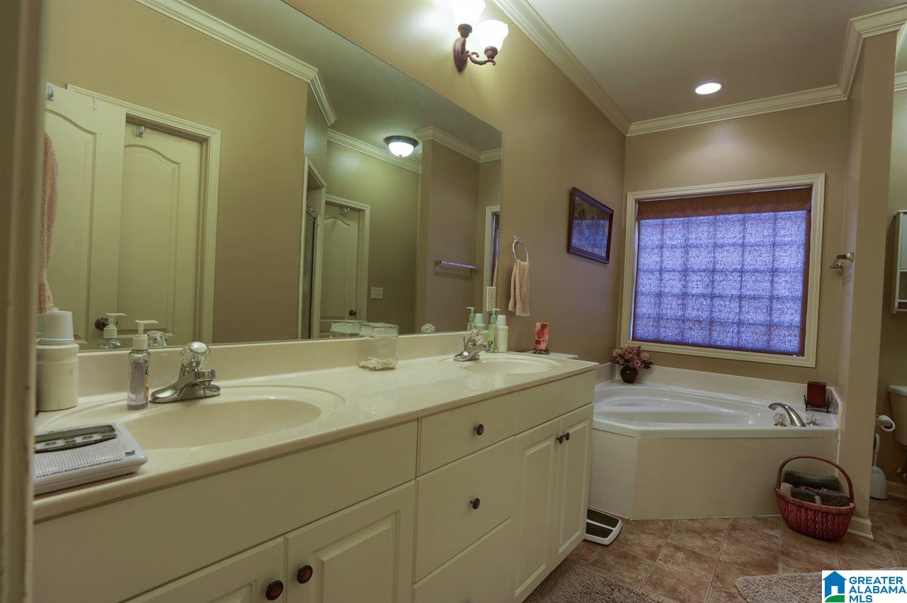 165 Koa Road Riverside, AL 35135 - Photo 11 of 17