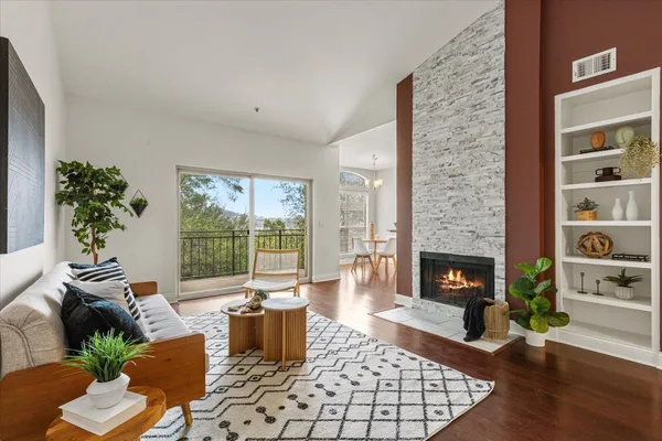 $1,650 | 6000 Shepherd Mountain Cove, Unit 411, Austin, TX 78730