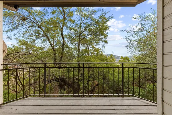 $1,650 | 6000 Shepherd Mountain Cove, Unit 411, Austin, TX 78730