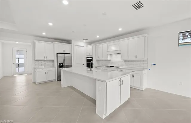 $625,505 | 17073 Bishop Boulevard, Alva, FL 33920