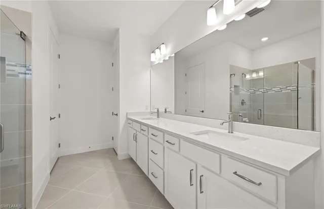 $625,505 | 17073 Bishop Boulevard, Alva, FL 33920