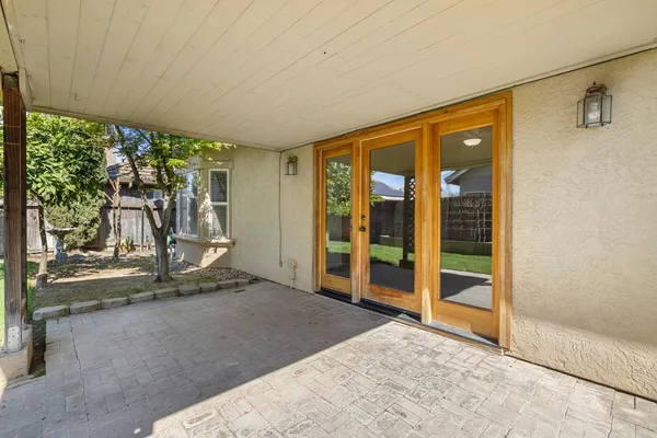 $742,000 | 19547 Windrift Way, Woodbridge, CA 95258