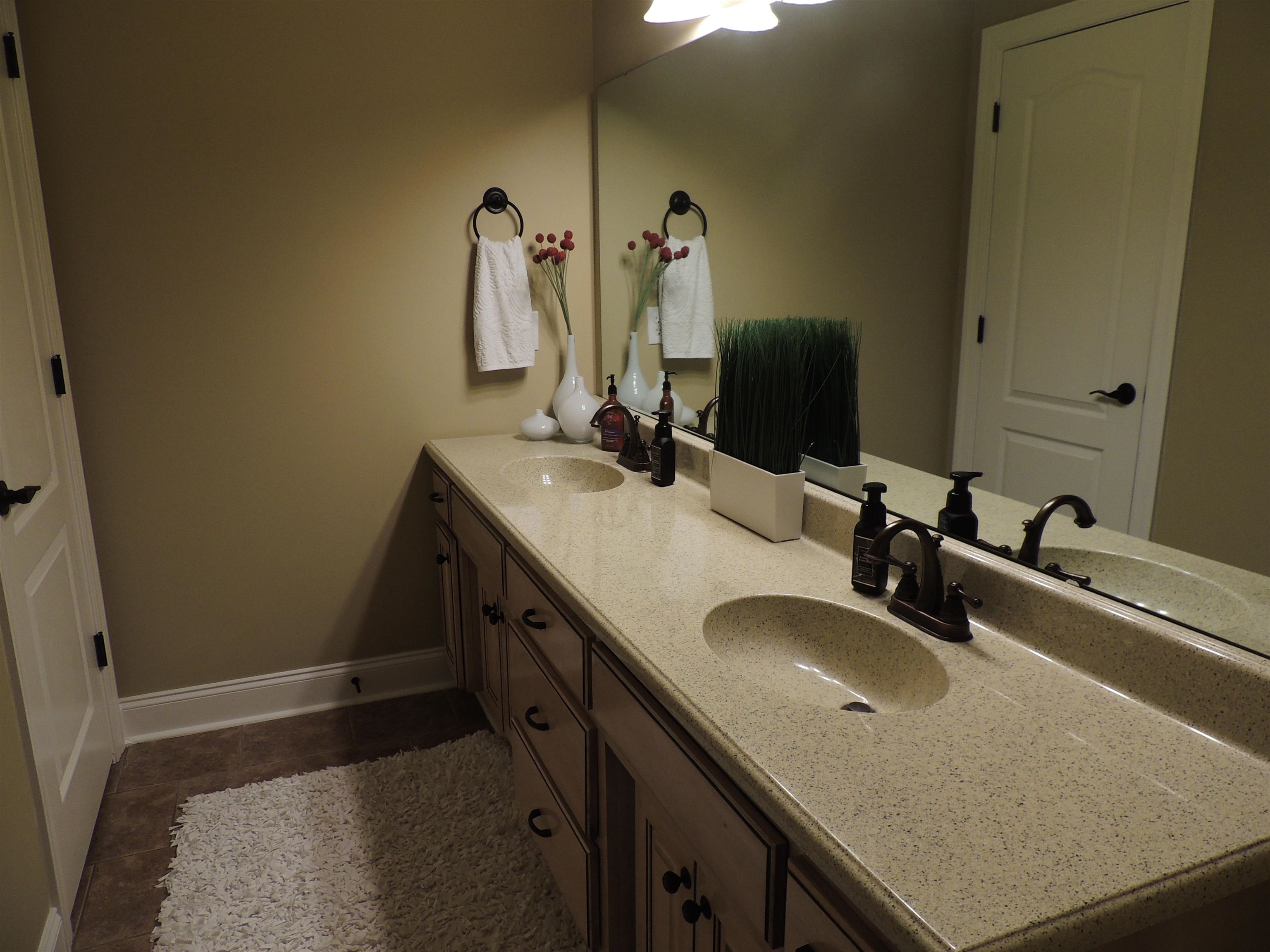 940 Lansfair Drive Inman, SC 29349 - Photo 8 of 35