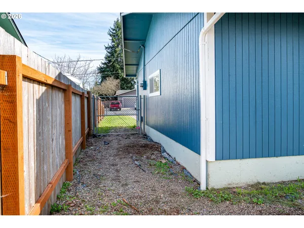$360,000 | 3910 Andover Street, Eugene, OR 97404
