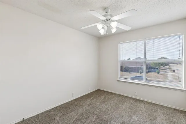 $2,150 | 1400 Caleo Drive, Glenn Heights, TX 75154