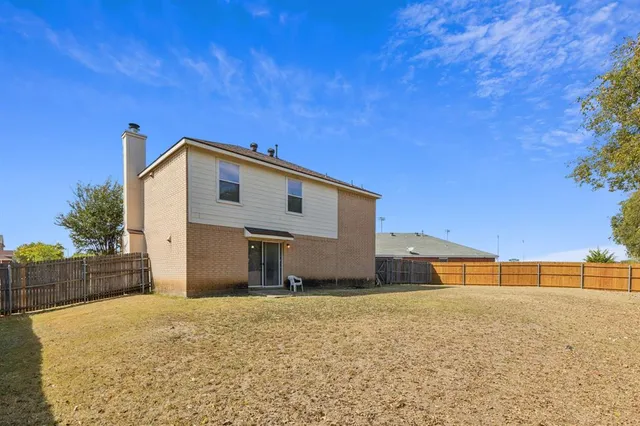 $2,150 | 1400 Caleo Drive, Glenn Heights, TX 75154
