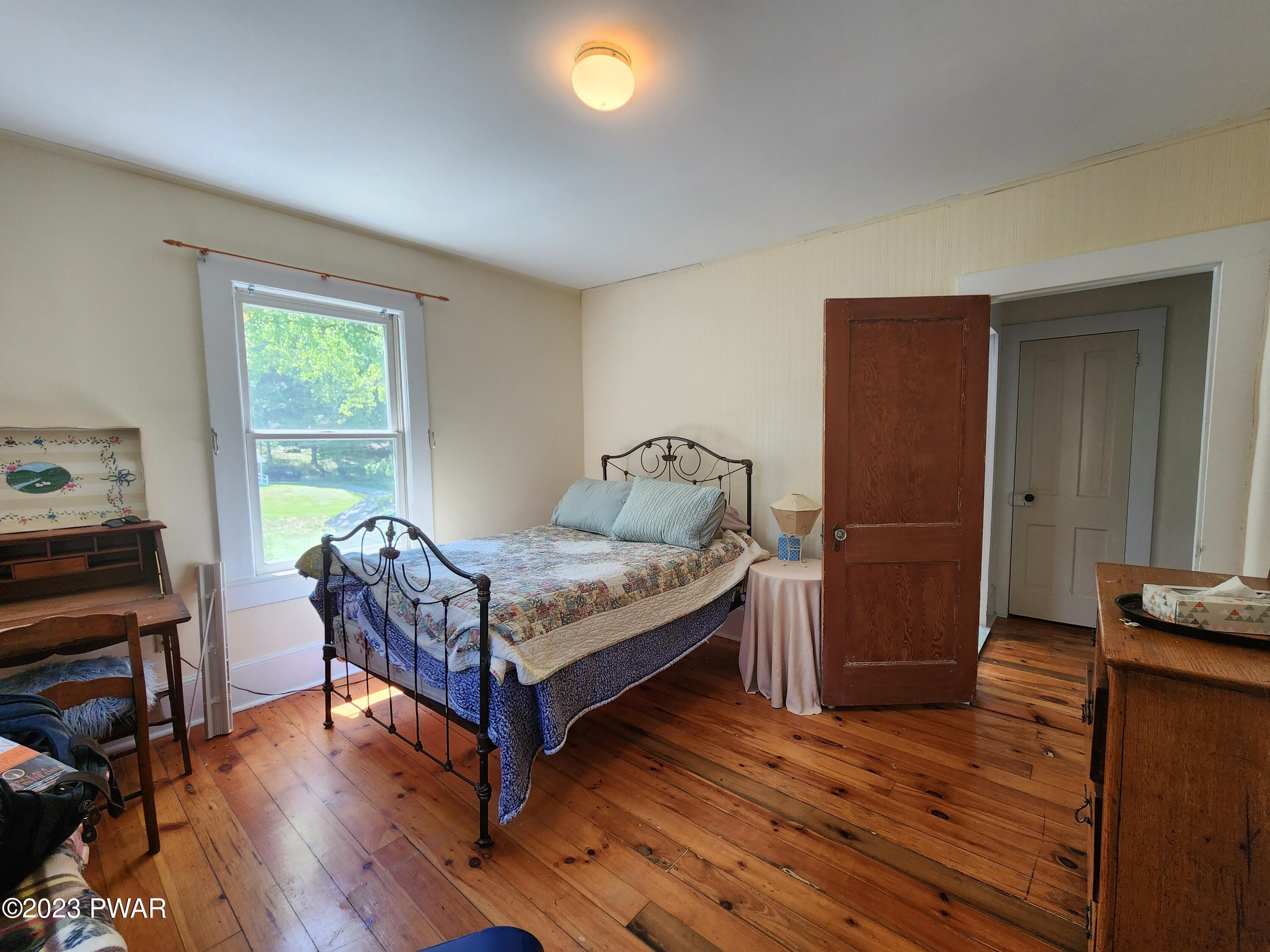 2587 River Road Damascus, PA 18415 - Photo 15 of 31 Bedroom 1