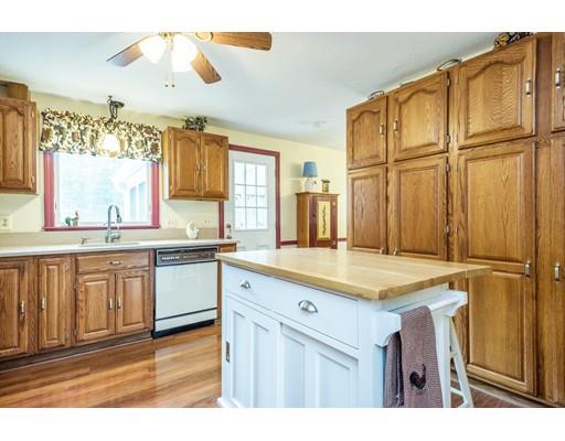 28 Saw Mill Road Stow, MA 01775 - Photo 4 of 17 Gallery Image 4