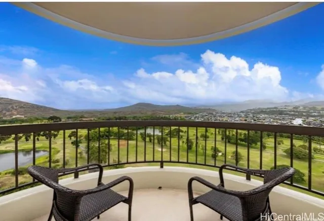 $710,000 | 3050 Ala Poha Place, Unit 17W, Honolulu, HI 96818