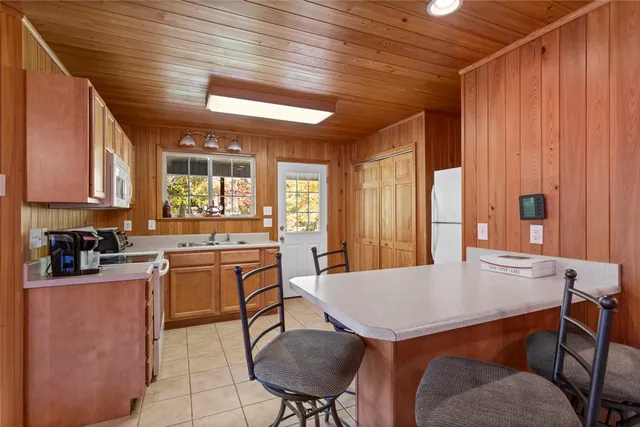 $450,000 | 441 Mountain Sunset Trail, Tamassee, SC 29686