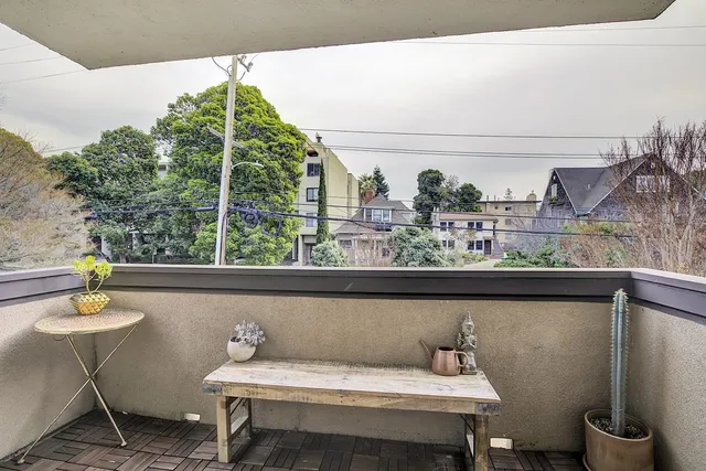 $210,000 | 407 Orange Street, Unit 410, Oakland, CA 94610